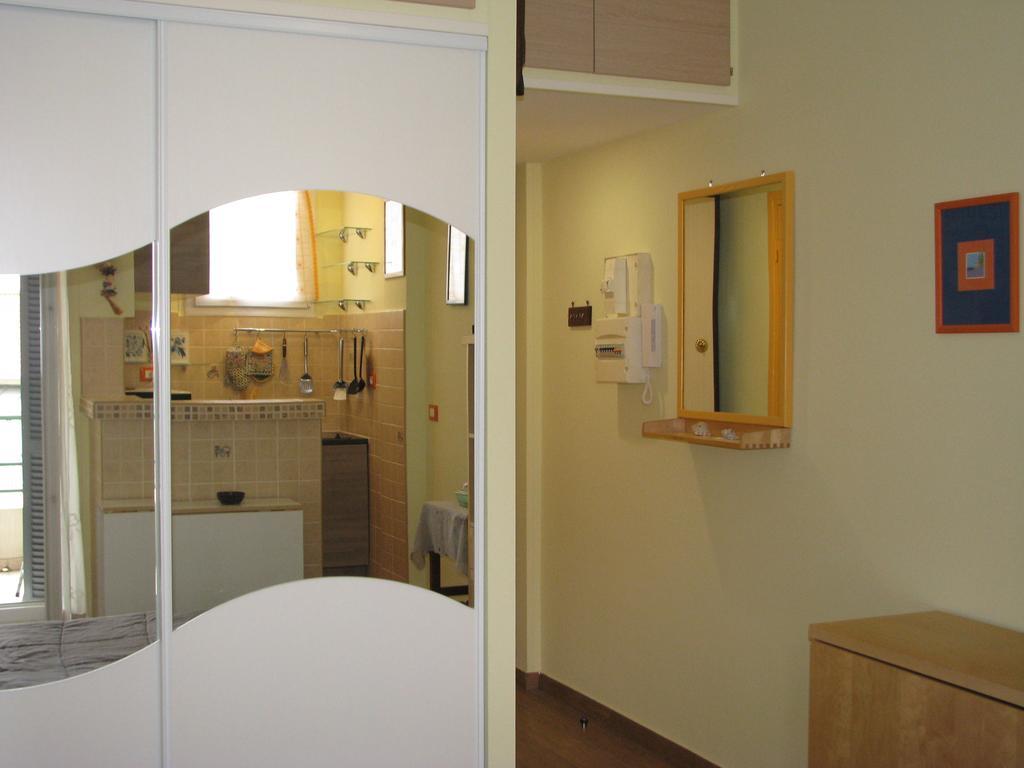 Appartamento in rue Halevy Niza Habitación foto
