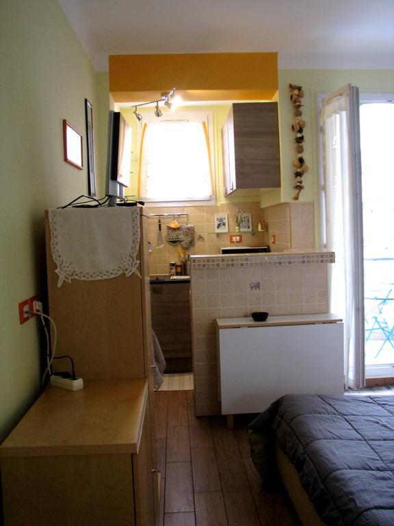 Appartamento in rue Halevy Niza Habitación foto